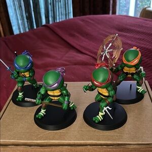Teenage Mutant Ninja Turtles Figurine Set